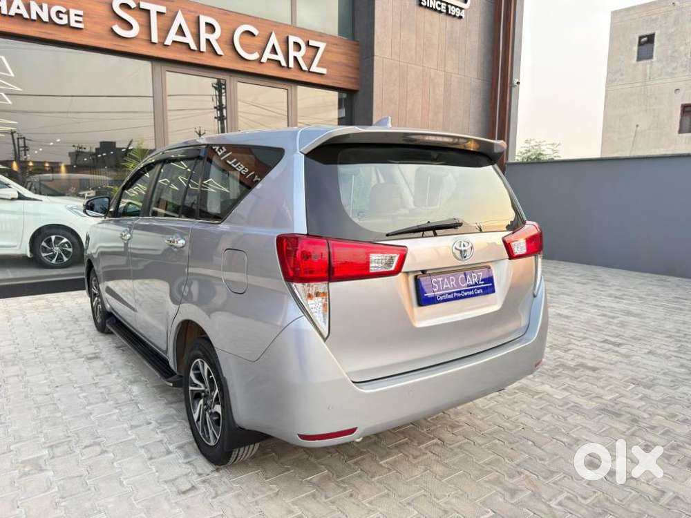 Toyota Innova Crysta 2.7 Gx Limited Edition At 8 Str, 2022, Petrol