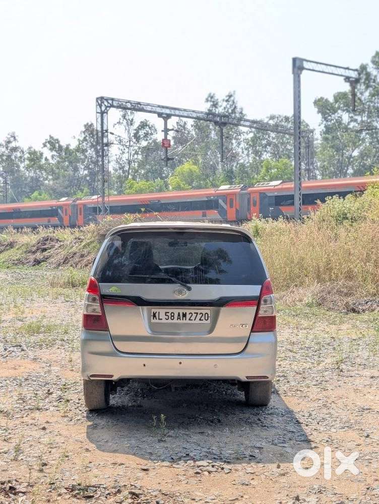 Toyota Innova 2.5 Z Diesel 7 Seater, 2015, Diesel