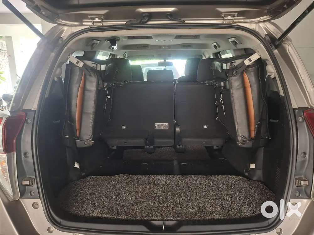 Toyota Innova Crysta 2018