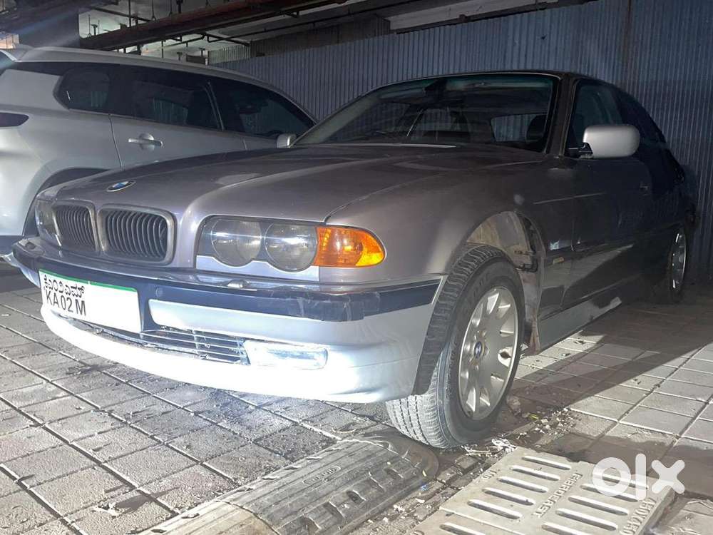 Bmw E38 728i Project Car