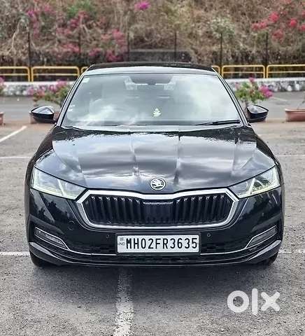 Skoda Octavia 2.0 L K Tsi At, 2022, Petrol