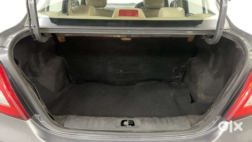 Maruti Suzuki Swift Dzire 1.3 Vxi, 2014, Petrol