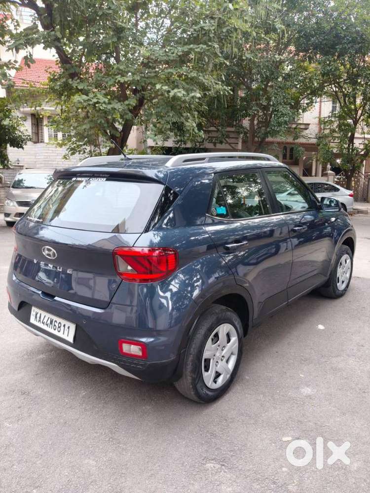 Hyundai Venue S, 2019, Petrol