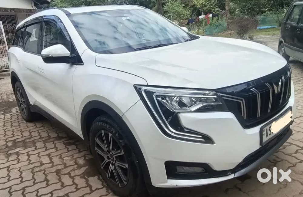 Mahindra Xuv700 Ax7 Petrol | 1st Owner | 65,000 Km | Excellent