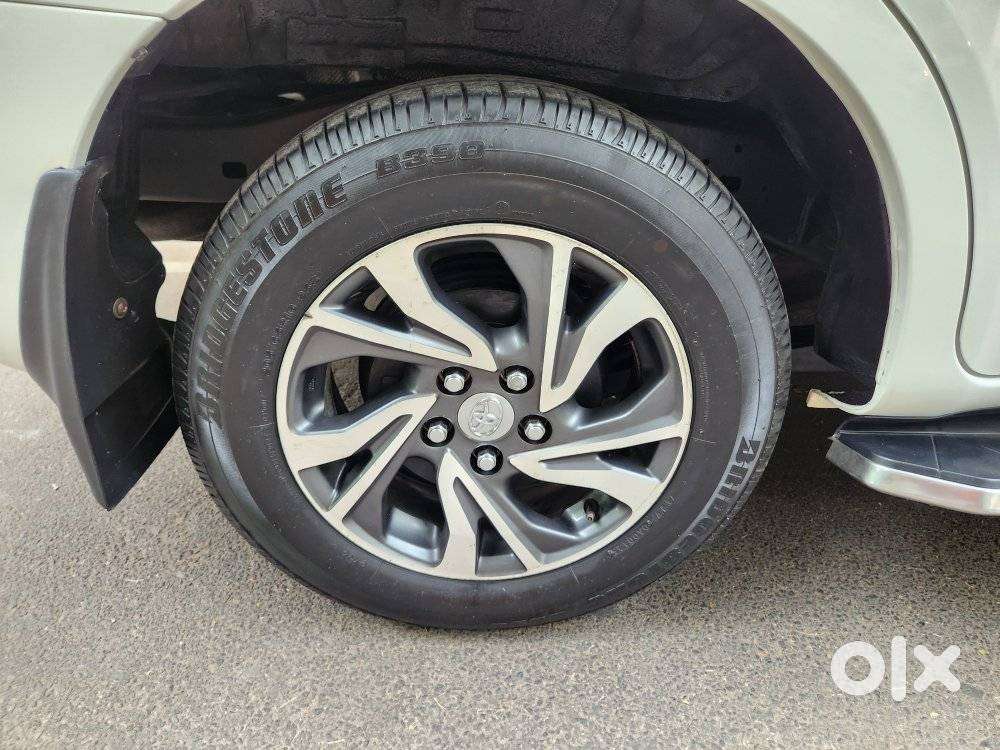 Toyota Innova Crysta 2.4 G Mt, 2019, Diesel