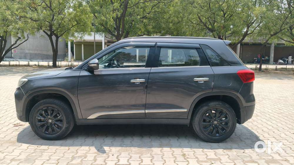 Maruti Suzuki Brezza 1.5 Zxi At Smart Hybrid, 2020, Petrol