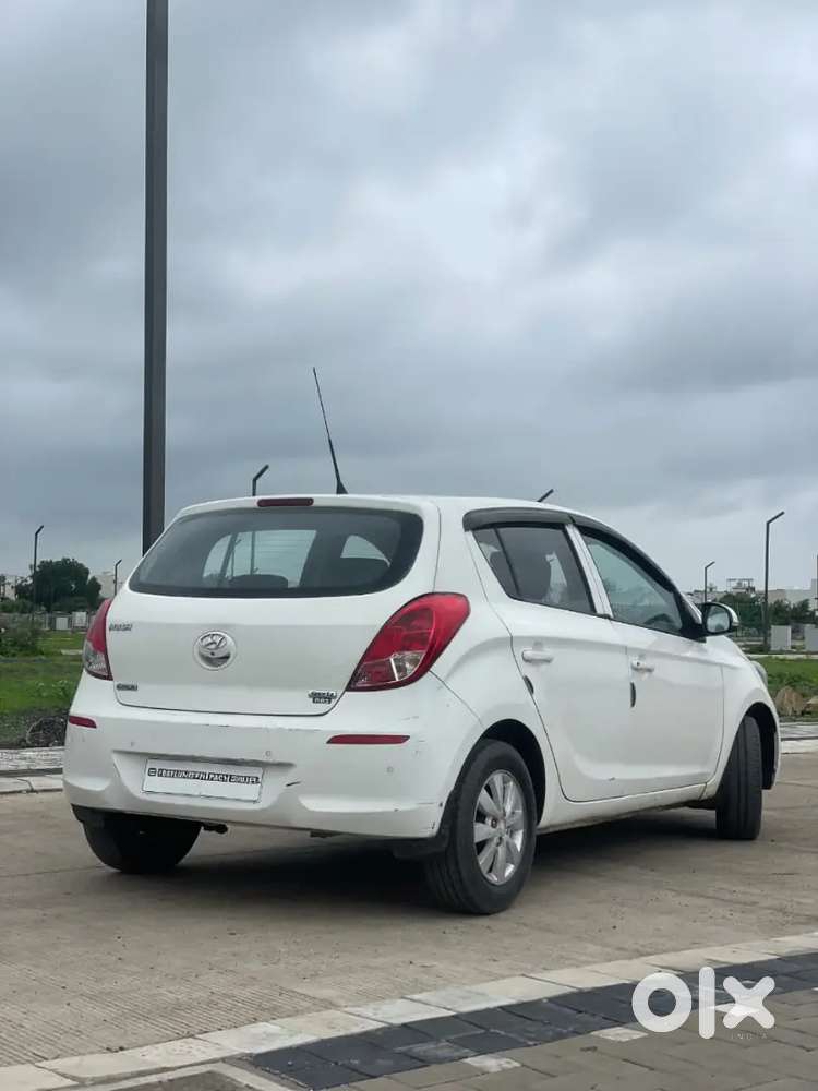 Hyundai I20 Sportz 2013