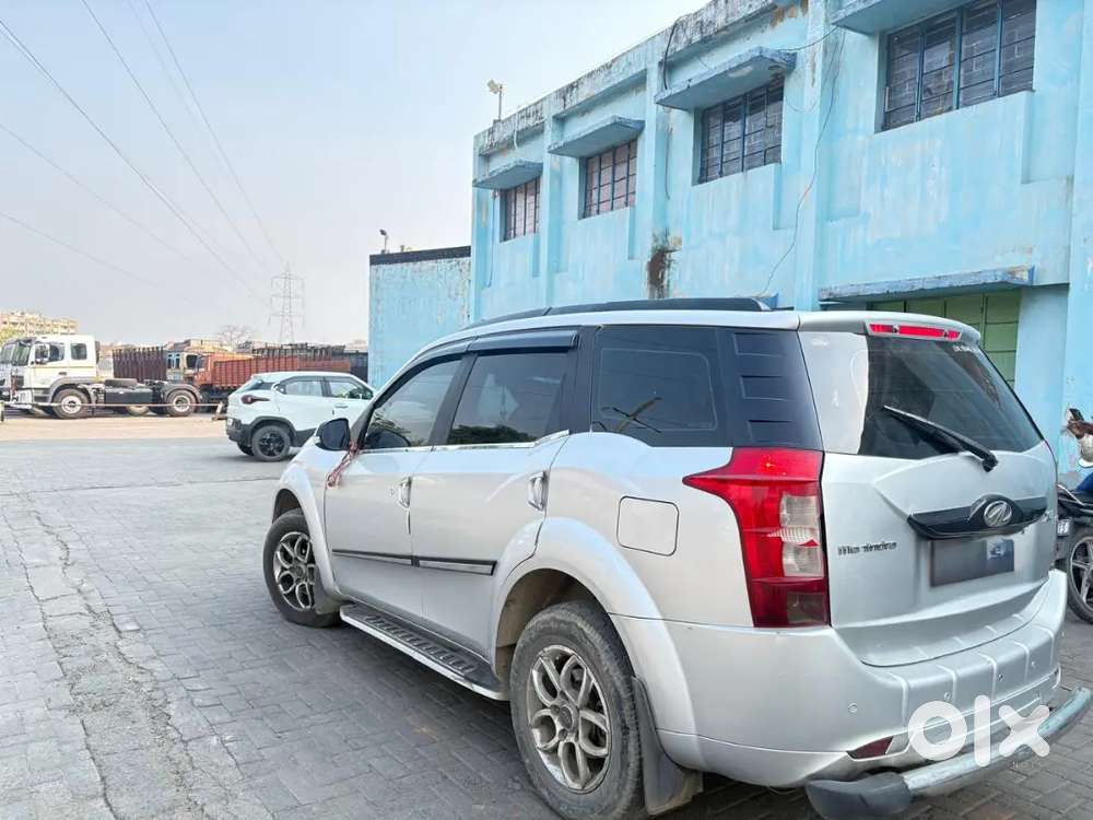 Mahindra Xuv500 2016 Diesel 97000 Km Driven