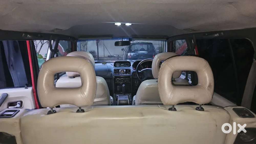 Mitsubishi Pajero ,clean Engine Room With No Accident History