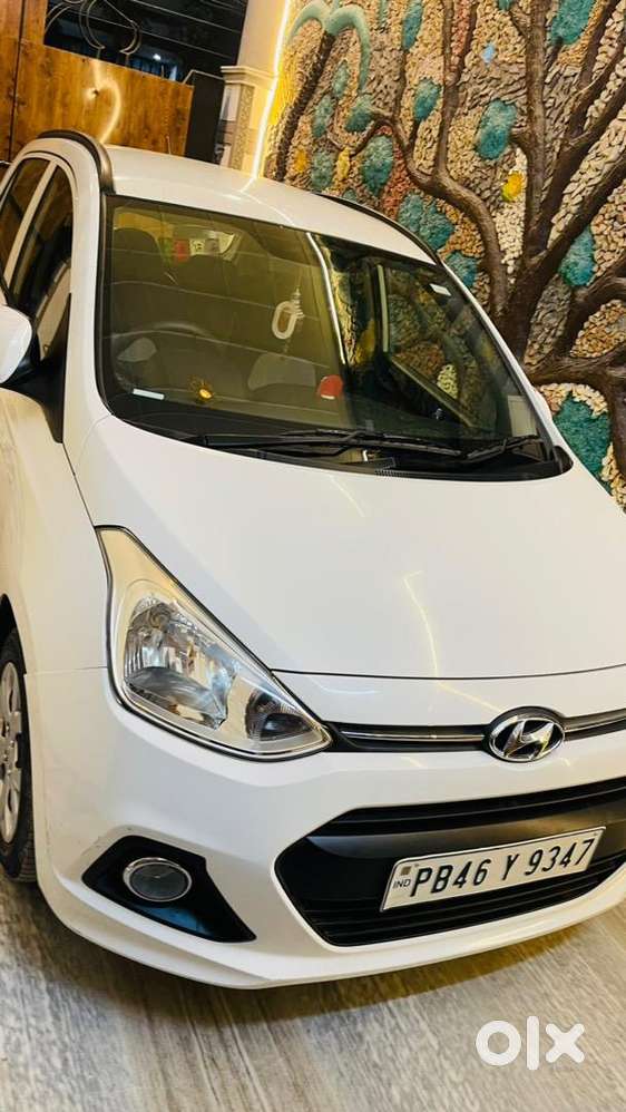Hyundai Grand I10 2017 Petrol 28000 Km Driven