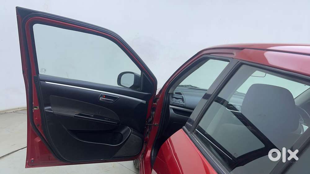 Maruti Suzuki Swift Vvt Vxi, 2012, Petrol