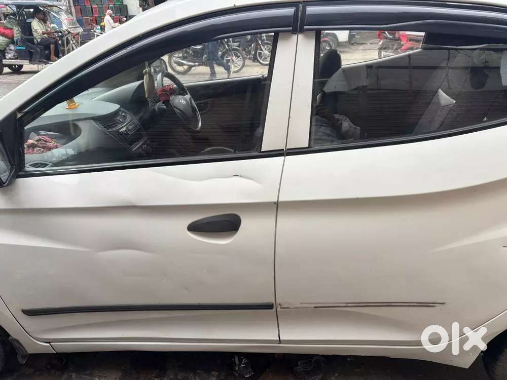 Hyundai Eon 2012 Petrol 72900 Km Driven