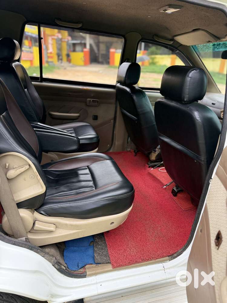 Chevrolet Tavera Neo Ls B3 - 7 Seats Bsiii, 2010, Diesel