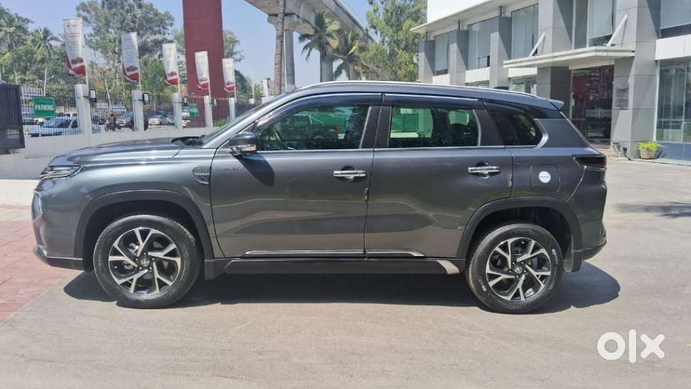 Toyota Urban Cruiser Hyryder 1.5 V Hybrid, 2024, Petrol