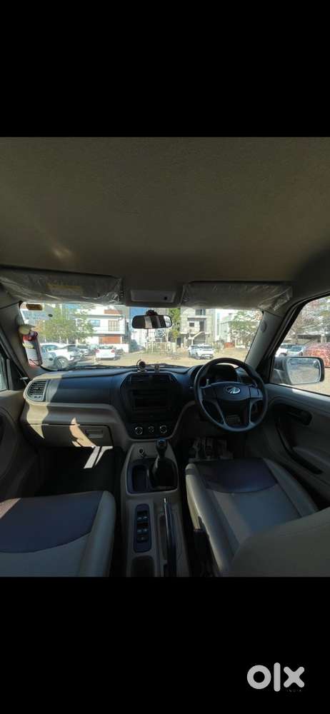 Mahindra Tuv 300 2020