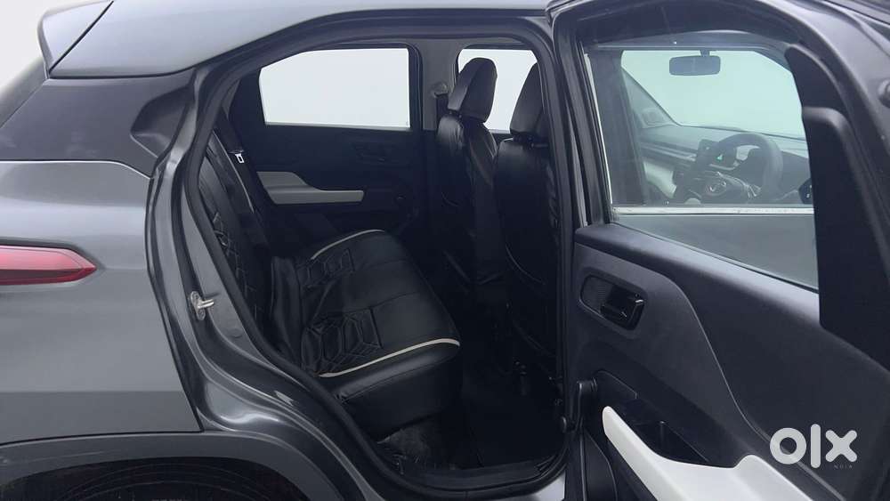 Tata Punch 1.2 Revotron Pure Rhythm Pack Mt, 2023, Petrol