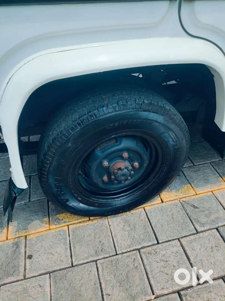 Mahindra Bolero 2003