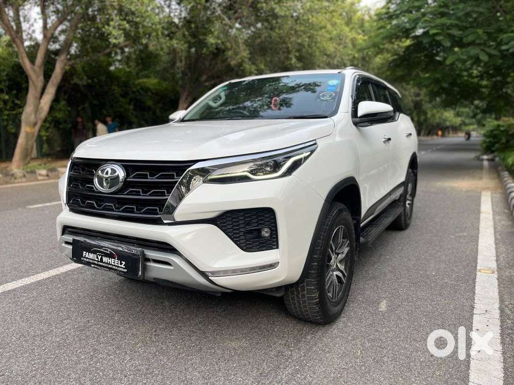 Toyota Fortuner 4x2 At 2.7 Petrol, 2022, Petrol