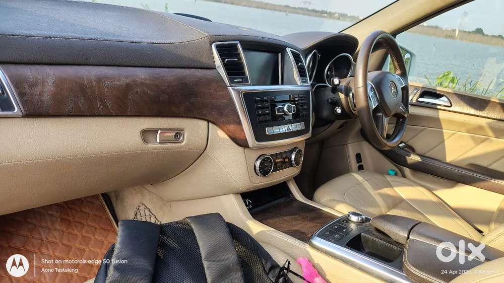 Mercedes Benz Gl 350 2015 Model Second Owner 25 Lacs