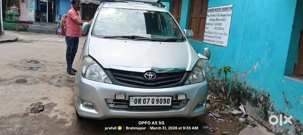 Toyota Innova Hycross 2008