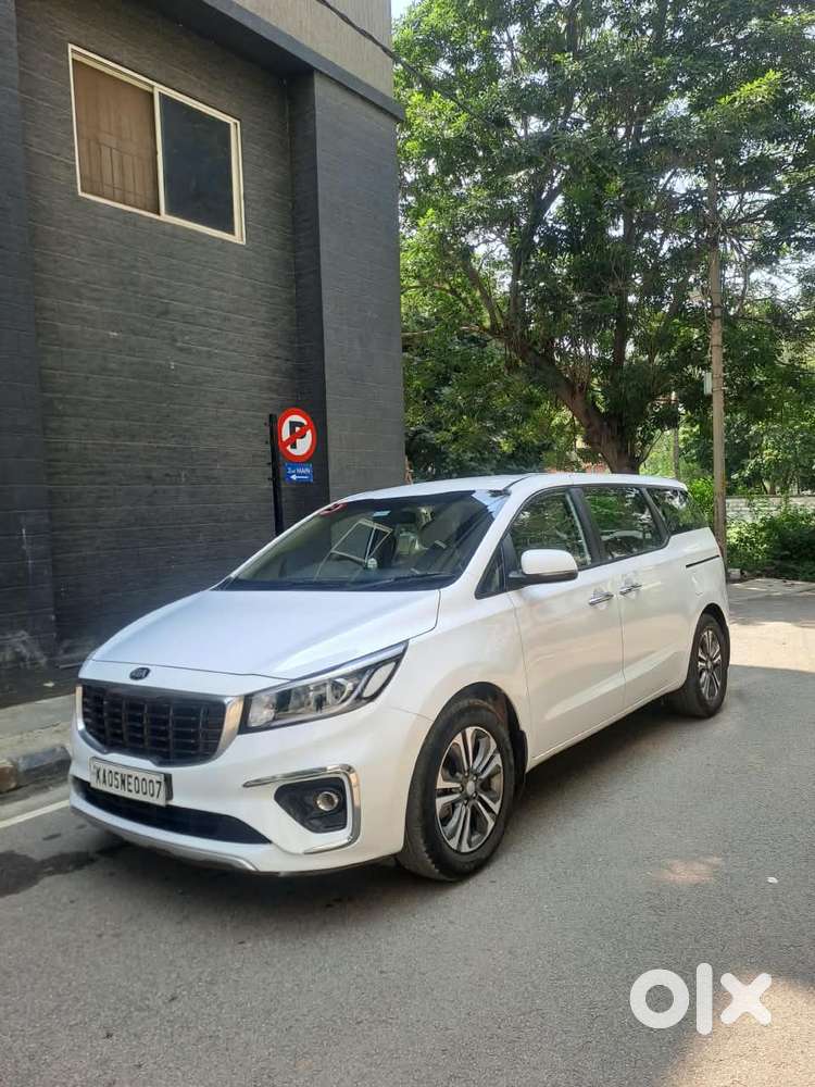 Kia Carnival Premium 8 Str, 2022, Diesel