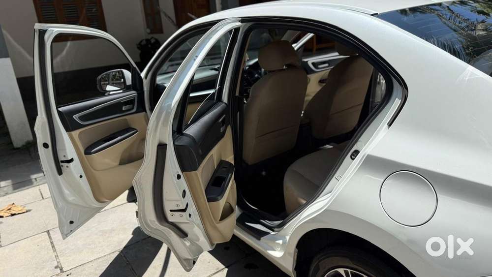 Honda Amaze Petrol 2023