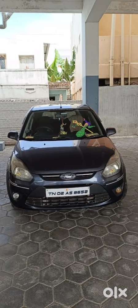 Ford Figo Diesel Zxi 2011 Car