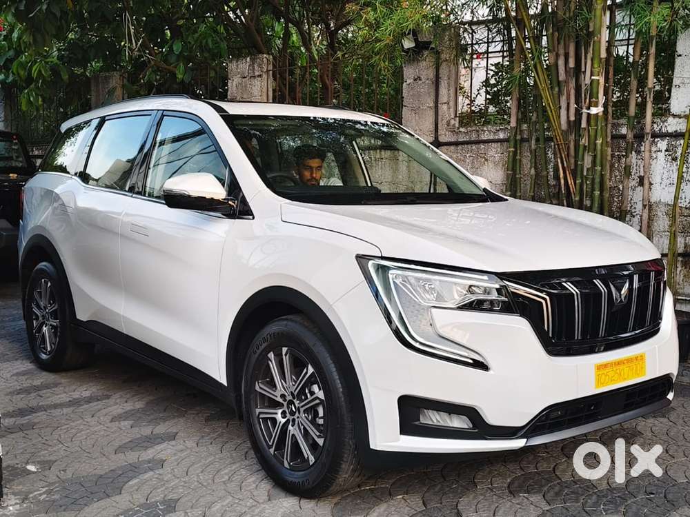 Mahindra Xuv700 2025 Diesel 5000 Km Driven