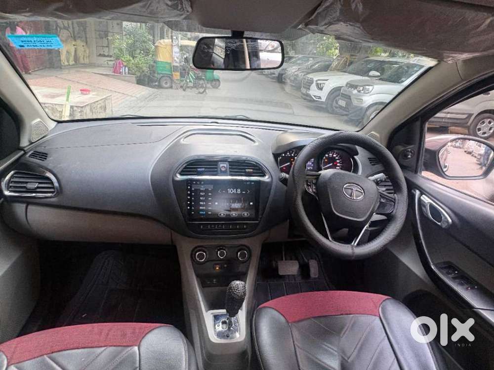 Tata Tiago, 2018, Petrol