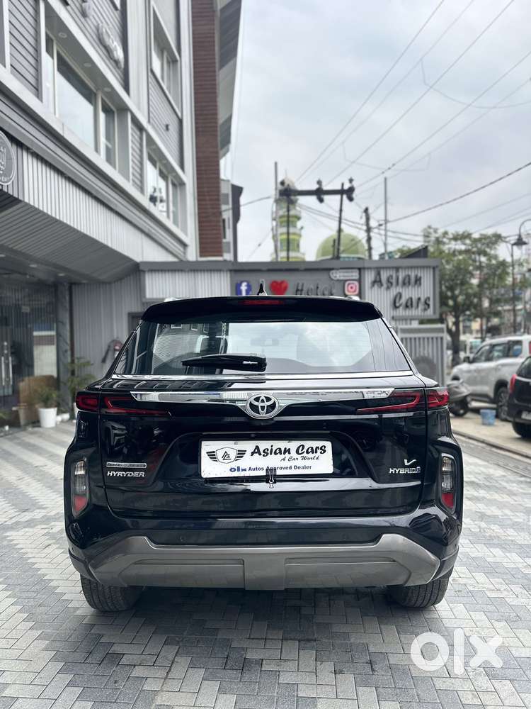 Toyota Urban Cruiser, 2024, Petrol