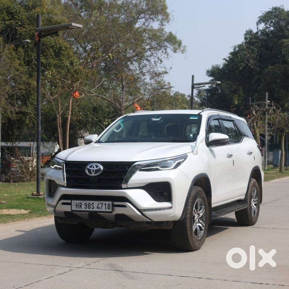 Toyota Fortuner 3.0 4x2 Automatic, 2024, Petrol