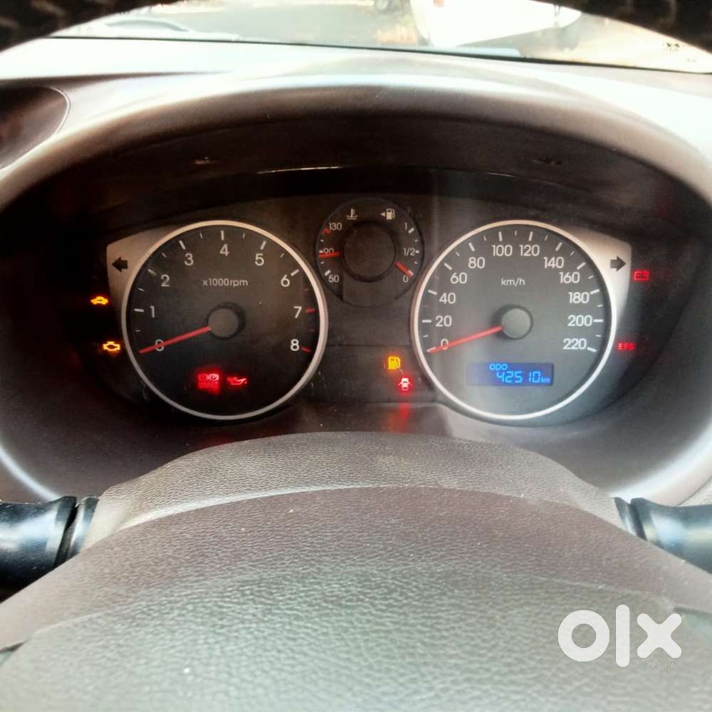 Hyundai I20 1.2 Sportz Option, 2011, Petrol