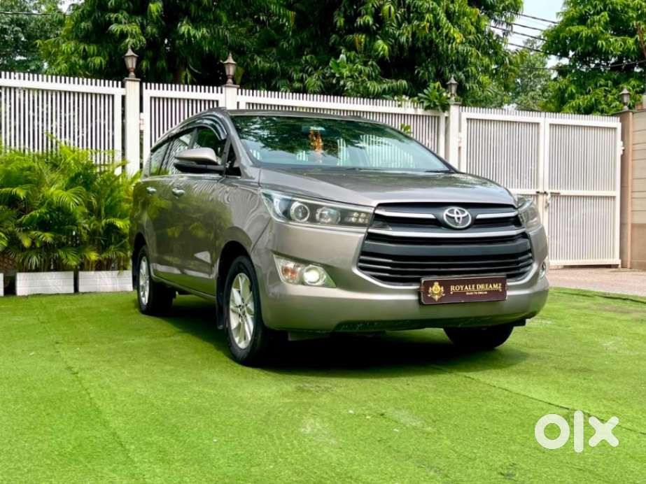 Toyota Innova Crysta [ ] 2.4 Gx At 7 Str, 2019, Diesel
