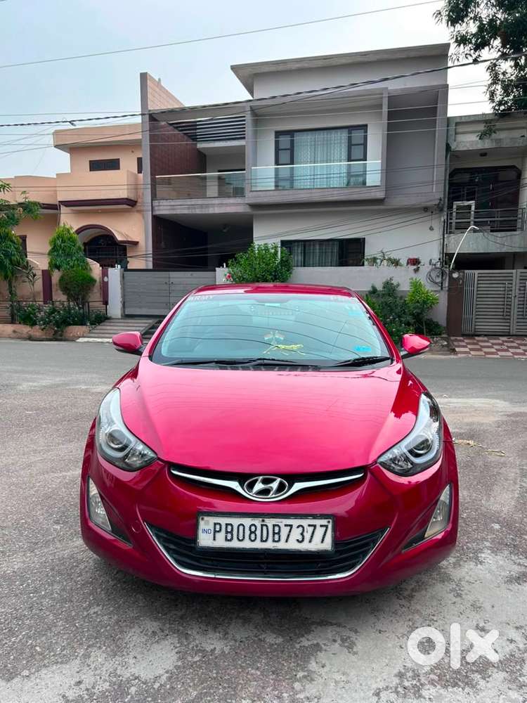 Hyundai Elantra Petrol 2015 Automatic Top Model Ventialed Seats