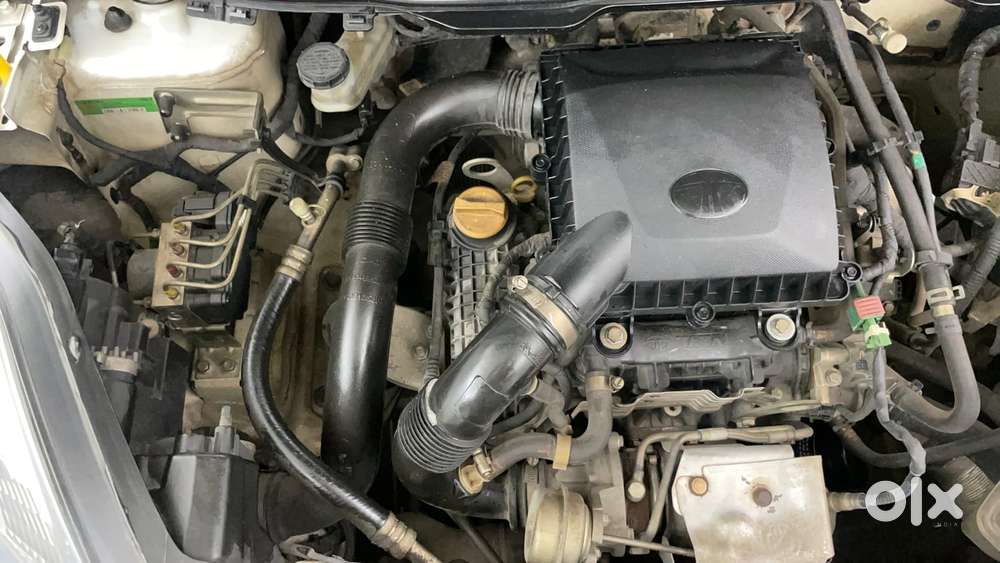 Tata Nexon 1.2 Revotron Xz Plus Dual Tone, 2019, Petrol
