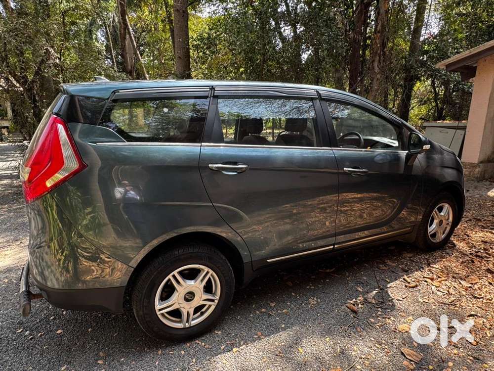 Mahindra Marazzo Diesel Well Maintained