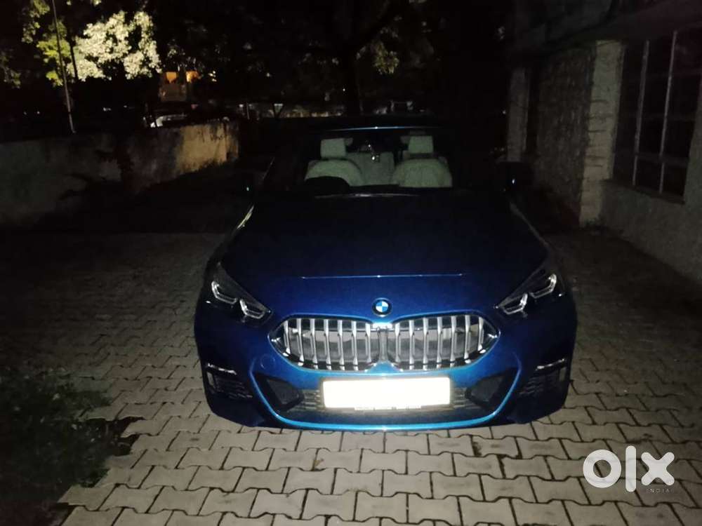 Owned By Defence Personnel. Extremely Well Maintained.