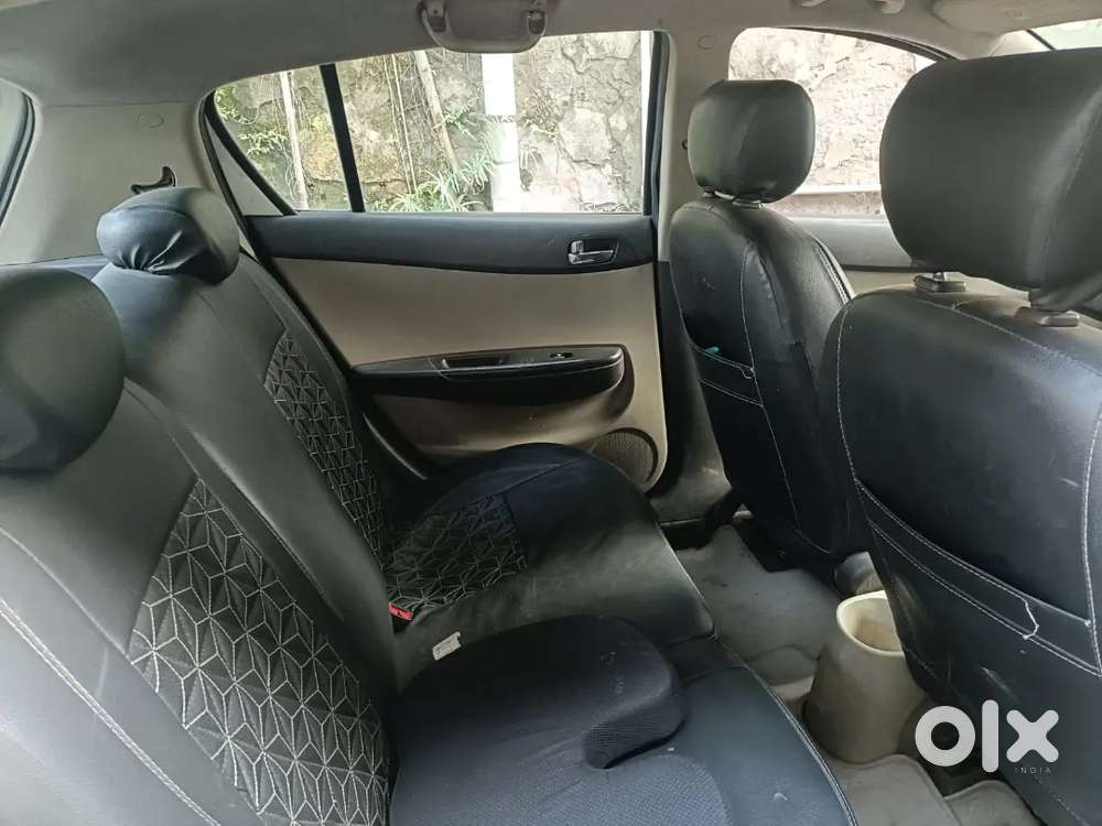 Hyundai I20 2010 Cng & Hybrids 60000 Km Driven