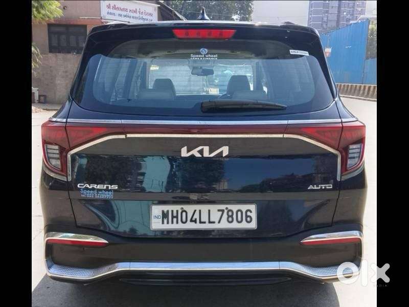 Kia Carens Luxury (o)1.5 Diesel At 7 Str, 2023, Diesel