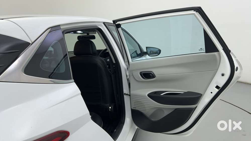 Hyundai New I20 1.2 Asta Mt, 2024, Petrol