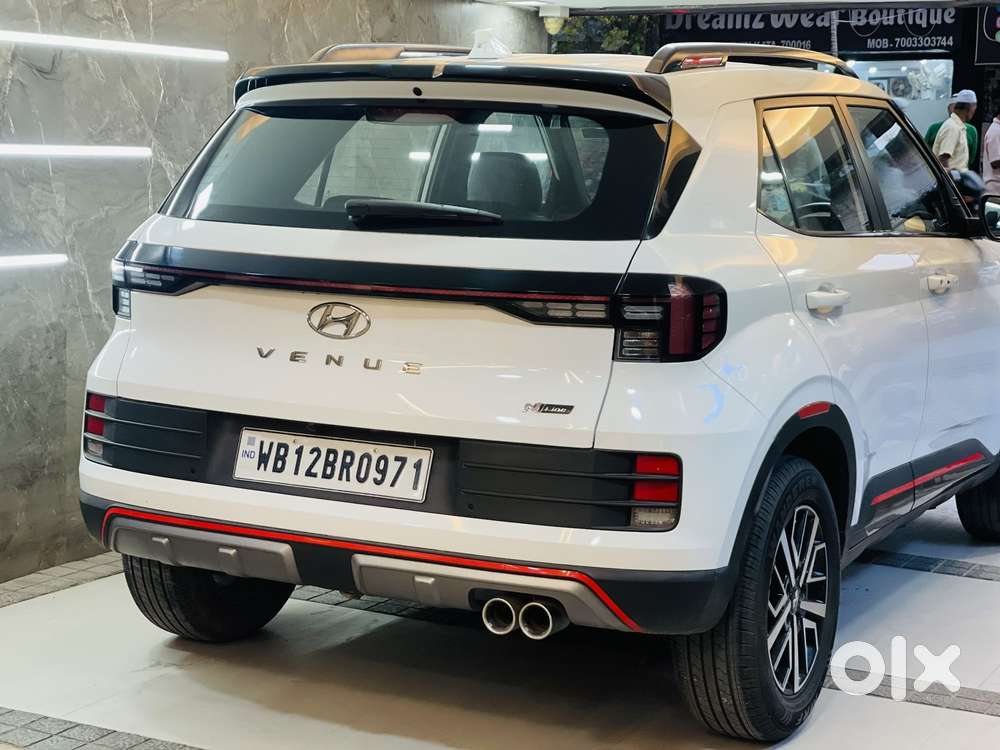 Hyundai Venue N Line 1.0 N8 Turbo Dct Dual Tone, 2024, Petrol