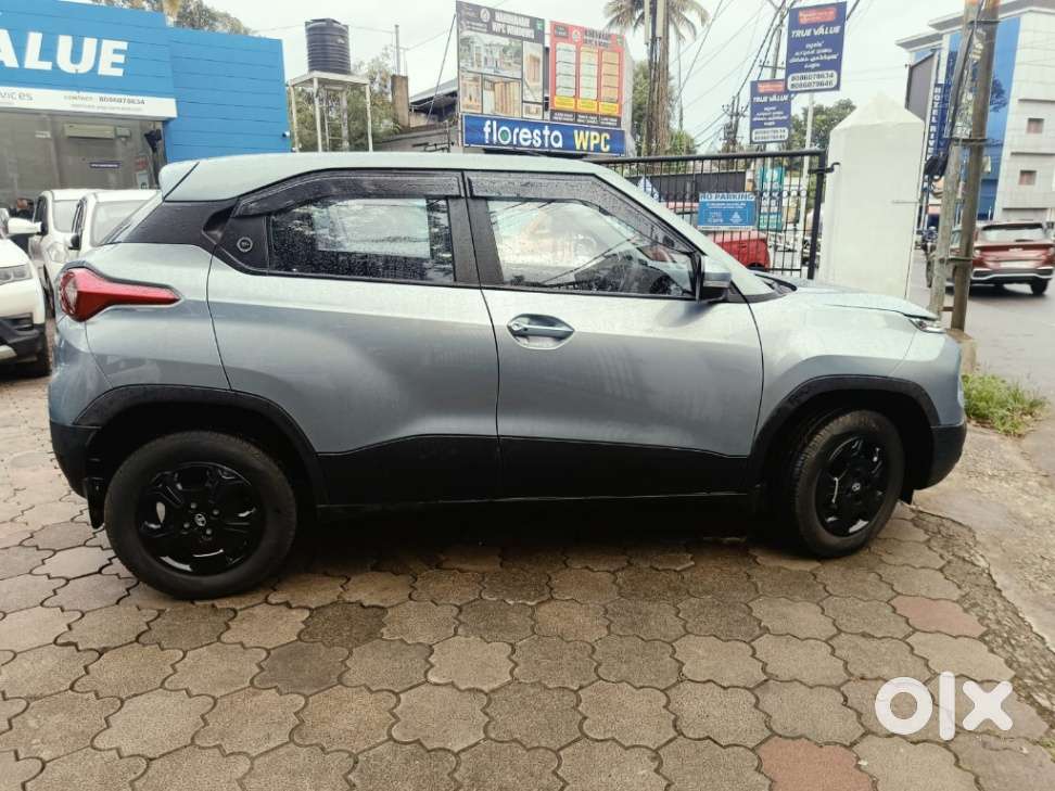 Tata Punch Accomplished, 2023, Petrol
