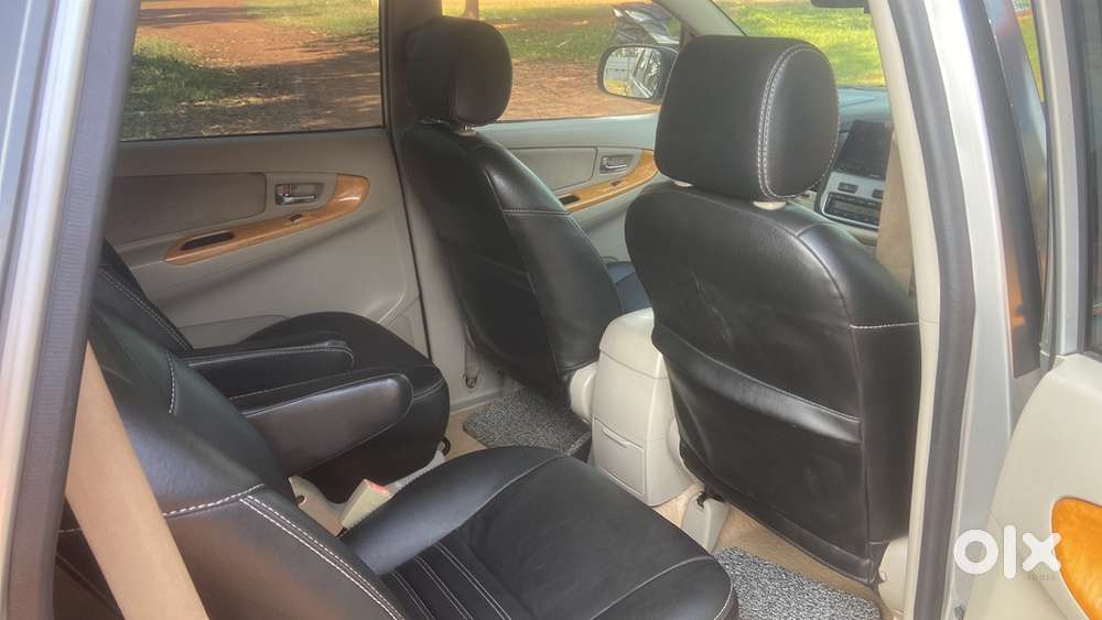 Toyota Innova 2.0 Diesel 2010