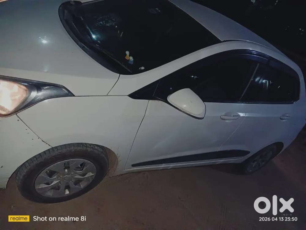Hyundai Xcent 2015