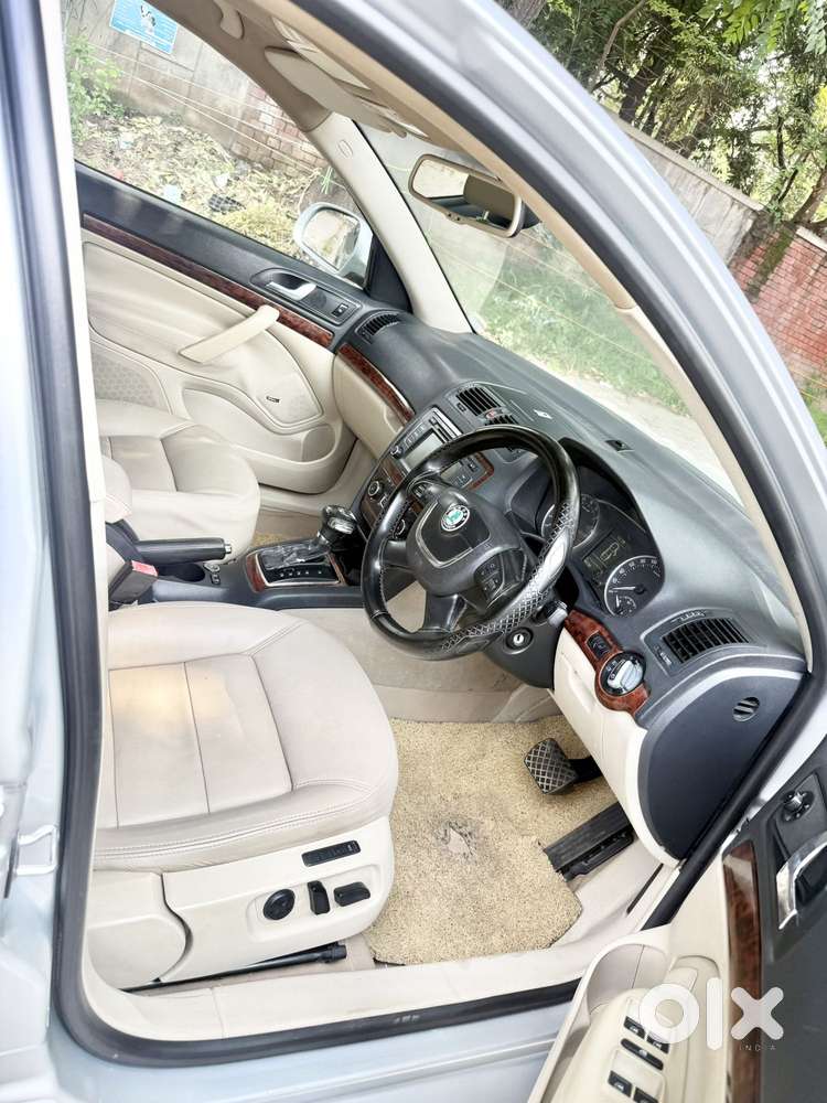 Skoda Laura L And K At, 2011, Diesel