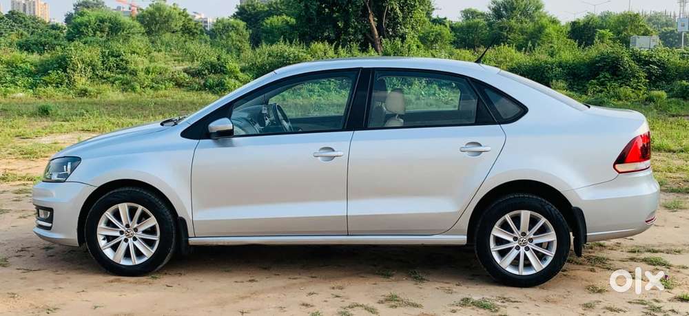Volkswagen Vento 1.2 Tsi Highline At, 2018, Petrol