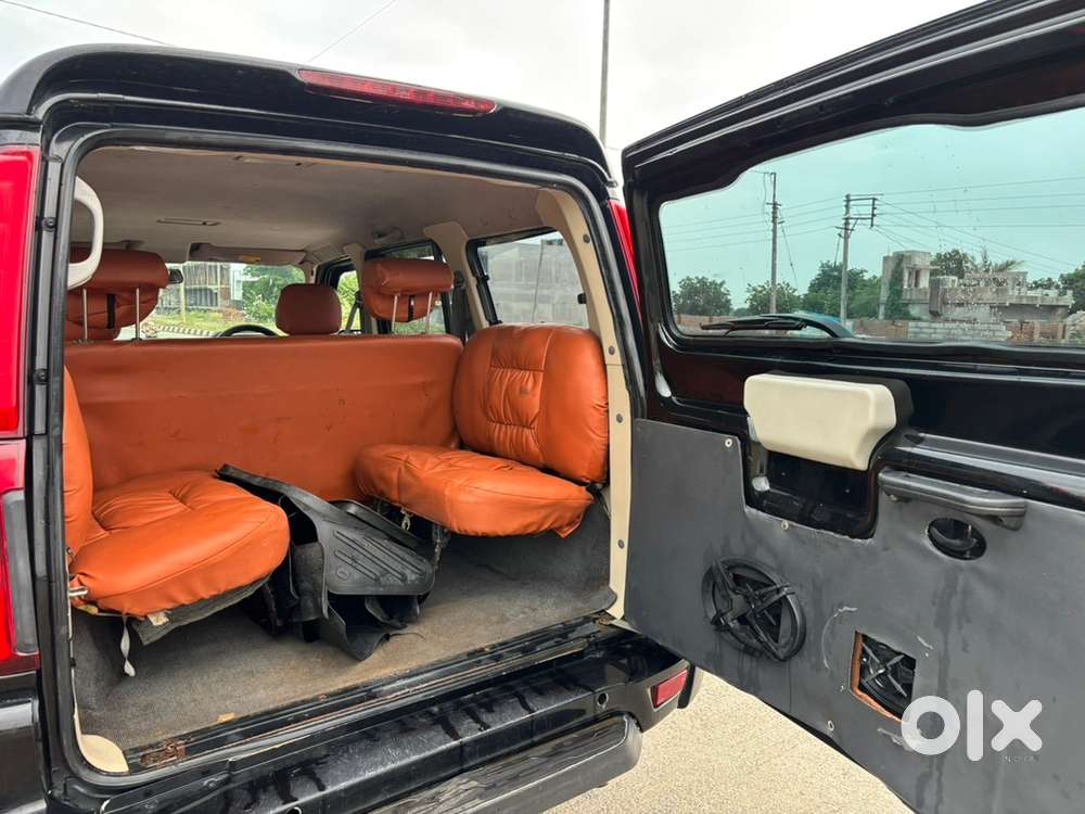 Mahindra Scorpio 2013 Diesel 130000 Km Driven