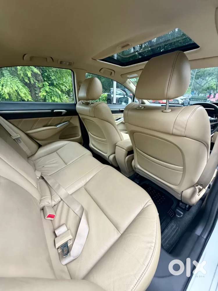 Honda Civic 1.8 V At Sunroof, 2012, Petrol