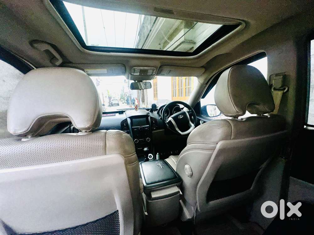 Mahindra Xuv500 2.2 W10 Sportz Edition Mt, 2015, Diesel