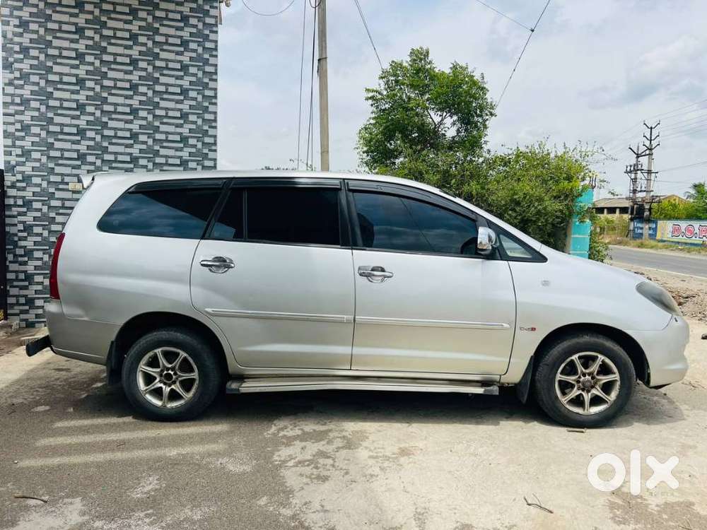 Toyota Innova 2.5 V 7 Str, 2008, Diesel
